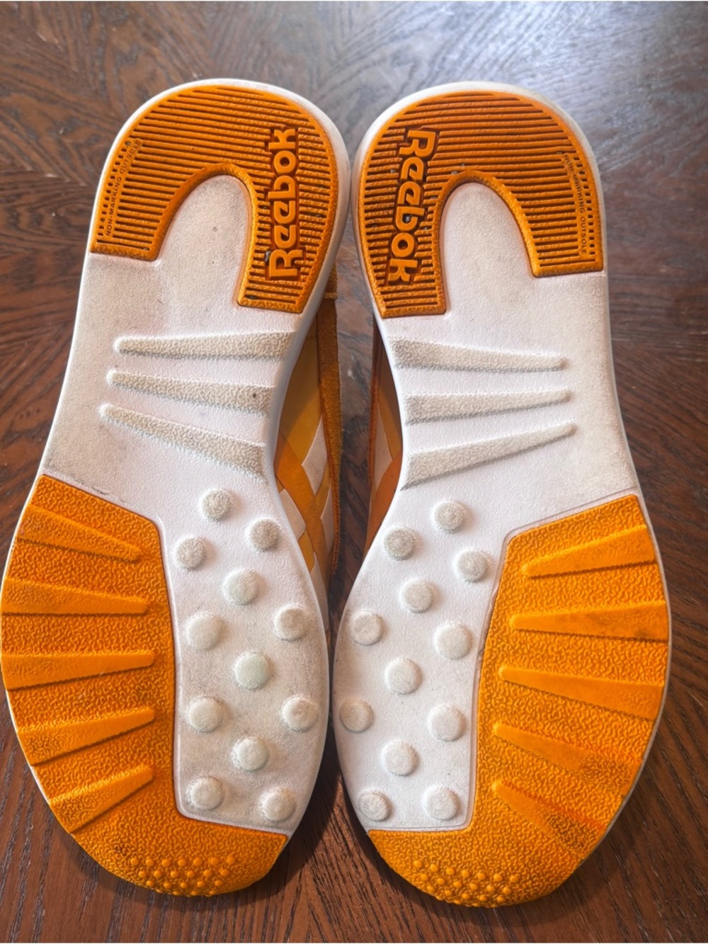 Reebok DMX Foam Sneakers women 8.5 Yellow Gold Running  Casual Lightweight - Picture 6 of 11